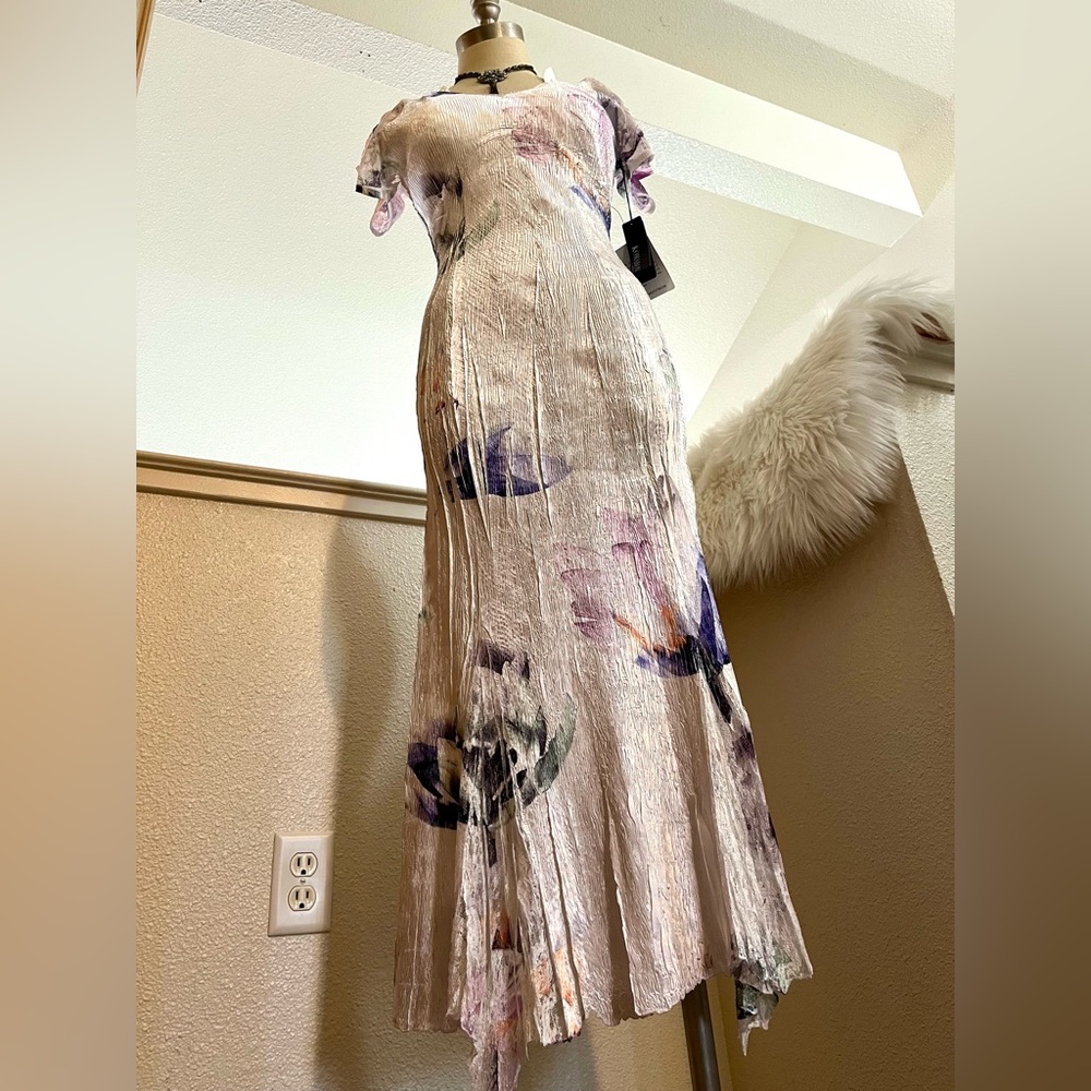 NWT M Komarov White Purple Lotus Flower Designer Dress